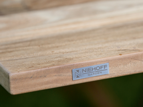 Niehoff Noah Tisch, Profilkufe, Tischplatte Teak, 180cm