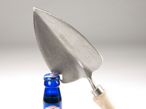 Sneeboer Pflanzkelle mit Flaschenffner 4075