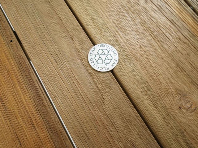 Zebra Derex Tischplatte 100x80cm aus recyceltem Teakholz