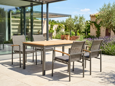 Stern Lucy Gartenm&ouml;bel Set Teak Gr&ouml;&szlig;e M, Tisch 160x90cm und 4 Stapelsessel Lucy
