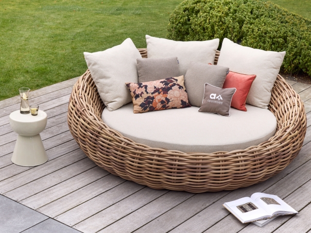 Apple Bee Cocoon Daybed Boucle Cream inkl. Kissen 220x220x92cm