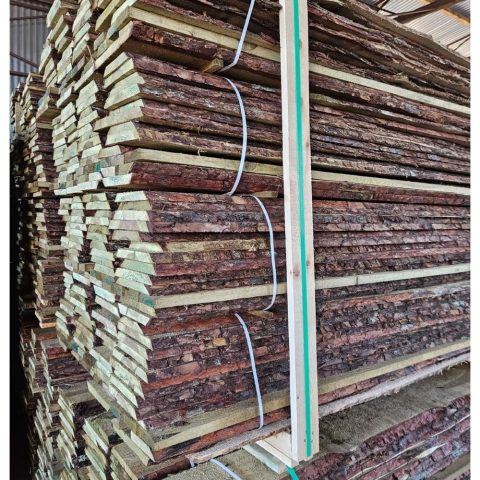 DIY Bohlenzaun Rustic Selbstbauzaun 180x180 cm Kiefer druckimpr�gniert aus unbes�umten s�gerauhen Bohlen