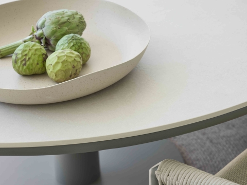 Apple Bee Melville Dining Tisch LOW 160cm rund HPMS stone taupe