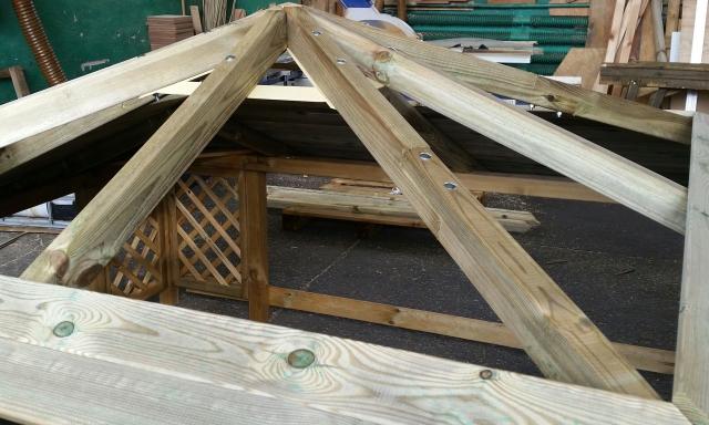 Pavillon Natalia 349x349cm Bausatz Fichte kdi gr�n mit Holzdach