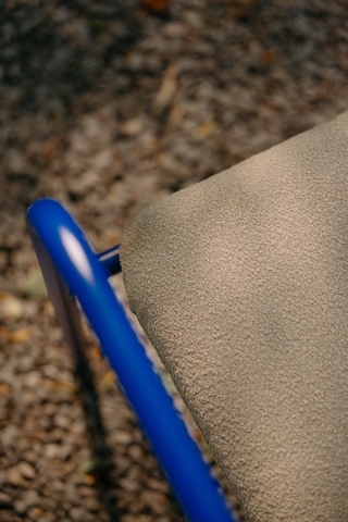 Brafab Bendt Sessel, Indigo Blue-Teddy Beige, inkl. Kissen
