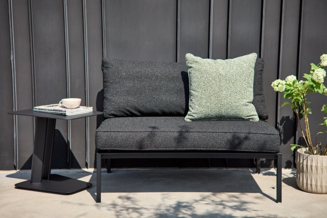 Brafab Upper Mitte 2-Sitzer Sofa,112x78x87cm Schwarz-Teddy Black