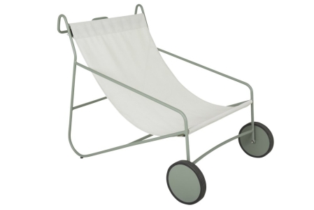 Brafab Poul Loungesessel, Aluminium Dusty Green-Off-White, rollbar 74x106x86cm