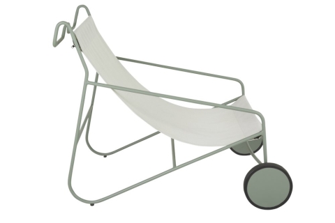 Brafab Poul Loungesessel, Aluminium Dusty Green-Off-White, rollbar 74x106x86cm