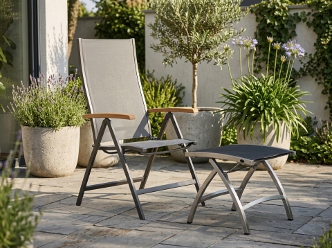 Zebra One-Pontiac Set-1, Klappsessel verstellbar und Fu&szlig;hocker