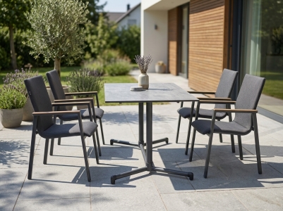 MWH Flip-Minto Gartenm&ouml;bel-Set eisengrau, 4 Stapelsessel gepolstert und 1 Klapptisch 110x70cm