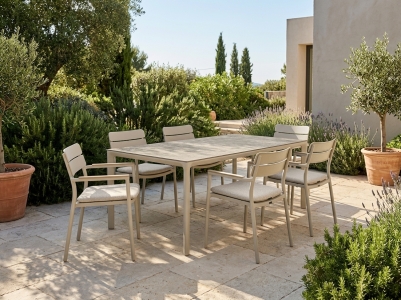 MWH Norland-Nomad Gartenm&ouml;belset sand, 6 Stapelsessel mit Sitzkissen und 1 Tisch Sand 208x100x75cm