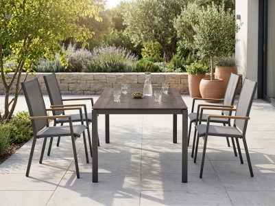 Cadiz Gartenm&ouml;belset eisengrau, 4 Stapelsessel, 1 Tisch 160x90cm Polytec Eiche dunkel-Gestell Eisengrau