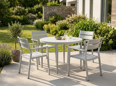 Brafab Delia-Bigby Gartenm&ouml;belset hellgrau, 4 Stapelsessel, 1 Tisch rund 100cm