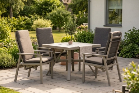 Brafab Samvaro Gartenm&ouml;belset khaki-sand, 4 Positionsstuhl R&uuml;cken verstellbar, 1 Loungetisch 90x90x65cm