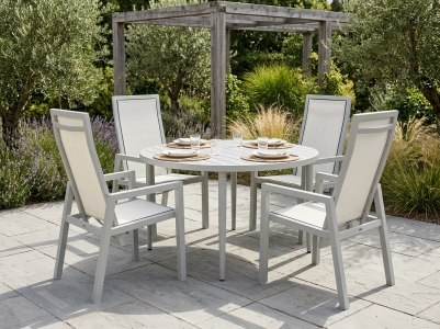 Brafab Newfort-Bigby Gartenm&ouml;belset hellgrau, 4 Positionsstuhl mit verstellbarem R&uuml;ckenteil, 1 Tisch rund 130cm