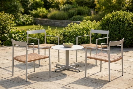 Brafab Mill-DK Set Gartenm&ouml;bel-Loungeset hellgrau, 4 Loungesessel, 1 Loungetisch  Durchm. 75cm, H49cm
