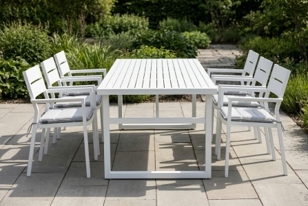 Brafab Delia-Vevi Gartenm&ouml;belset wei&szlig;, 6 Diningsessel mit Kissen, 1 Esstisch 230x94cm,